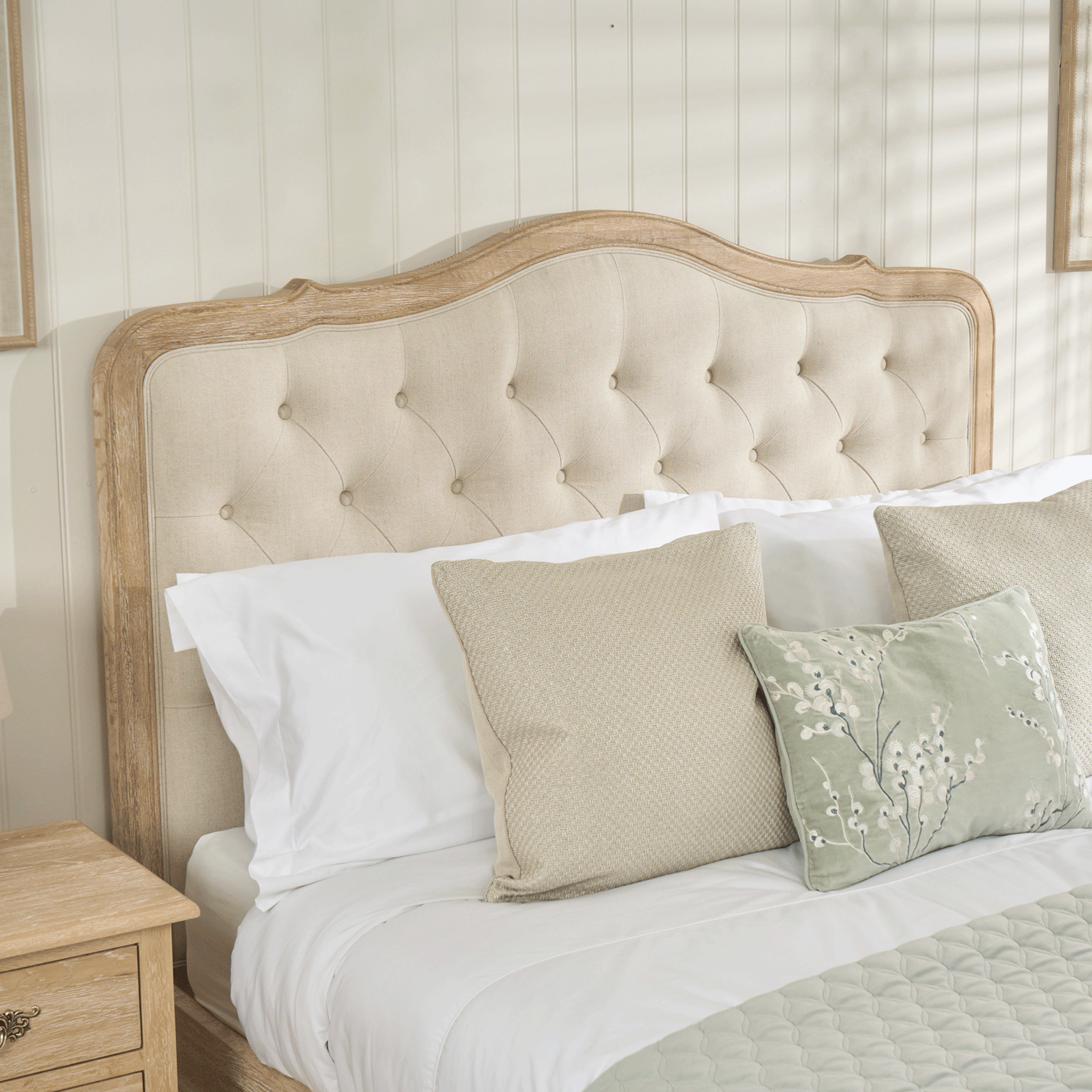 Eléa French Limed Oak Super King Size Bed with Upholstered Button Back Headboard - Image 7