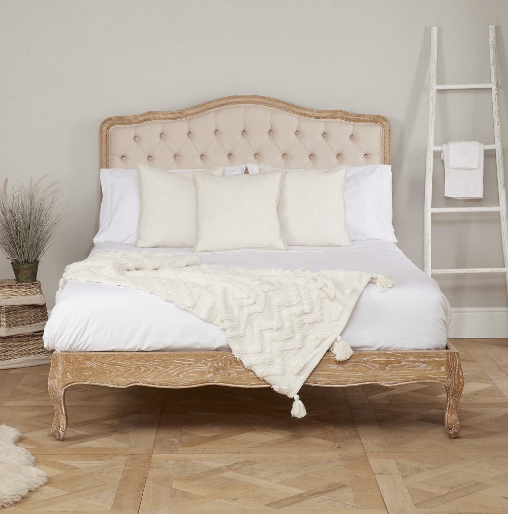 Eléa French Limed Oak Upholstered Button Back Low Foot Board Bed - Double Size - Image 3
