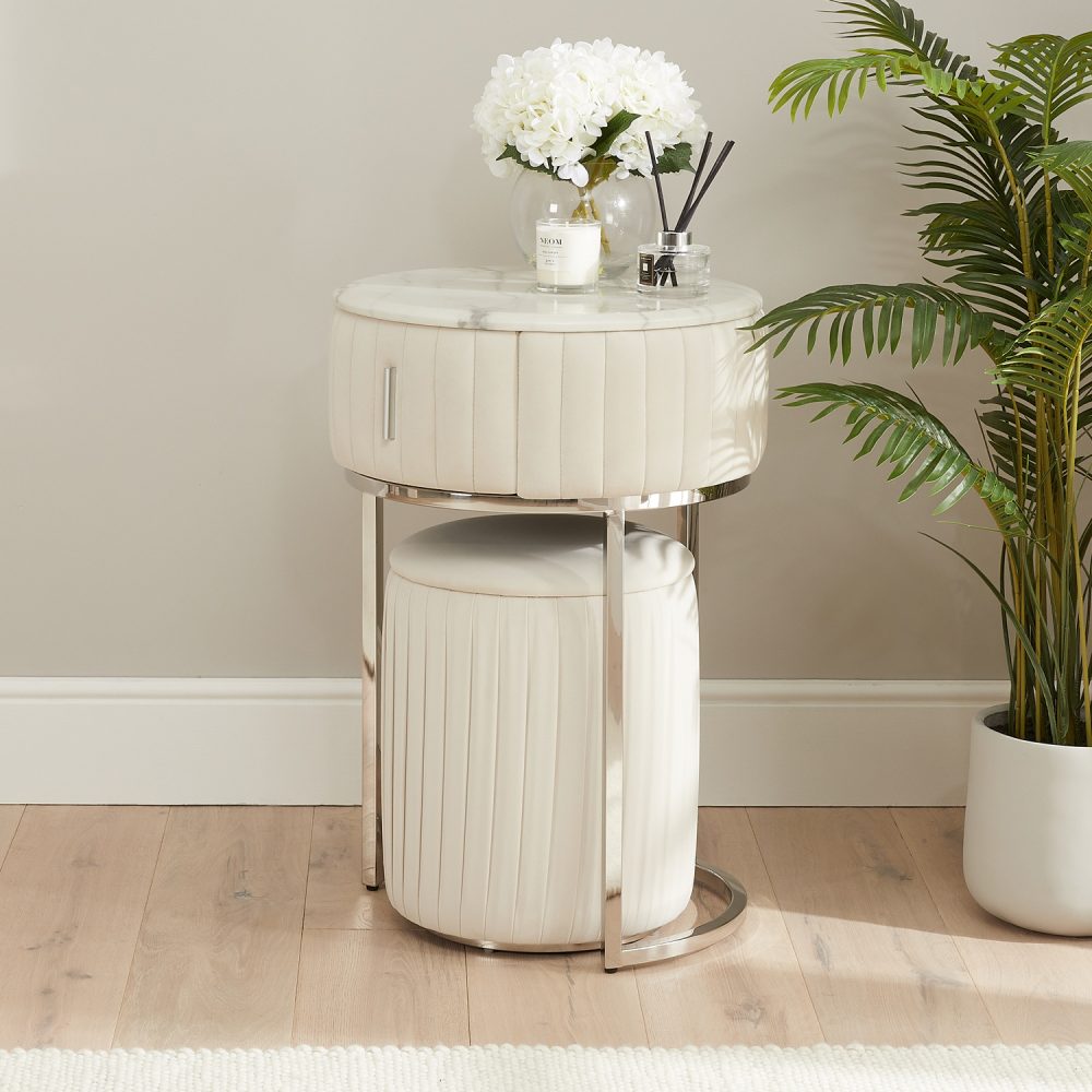 Compact Italian Polished Silver Framed Marble Dressing Table Set - Image 8
