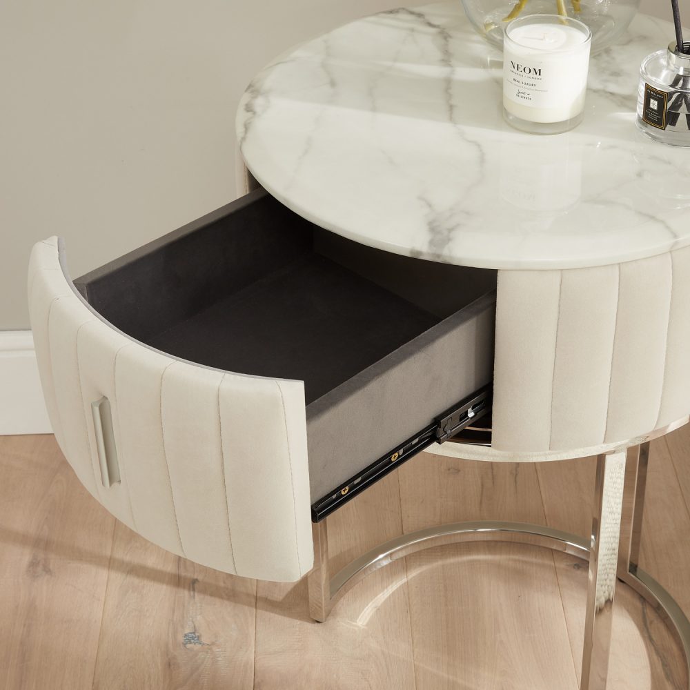 Compact Italian Polished Silver Framed Marble Dressing Table Set - Image 6
